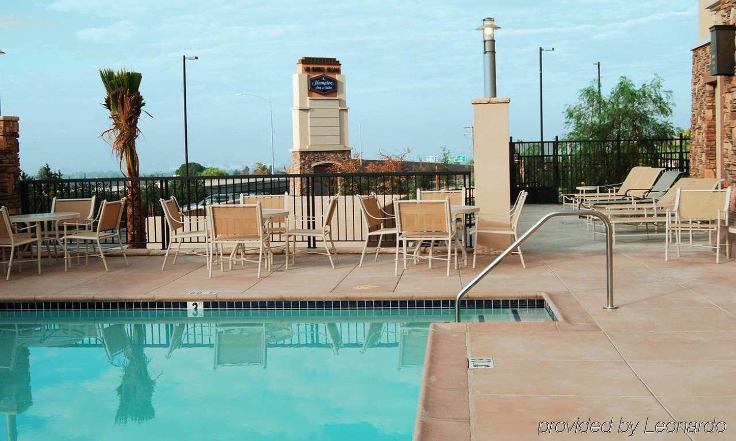 Hampton Inn & Suites Highland San Bernardino Zařízení fotografie