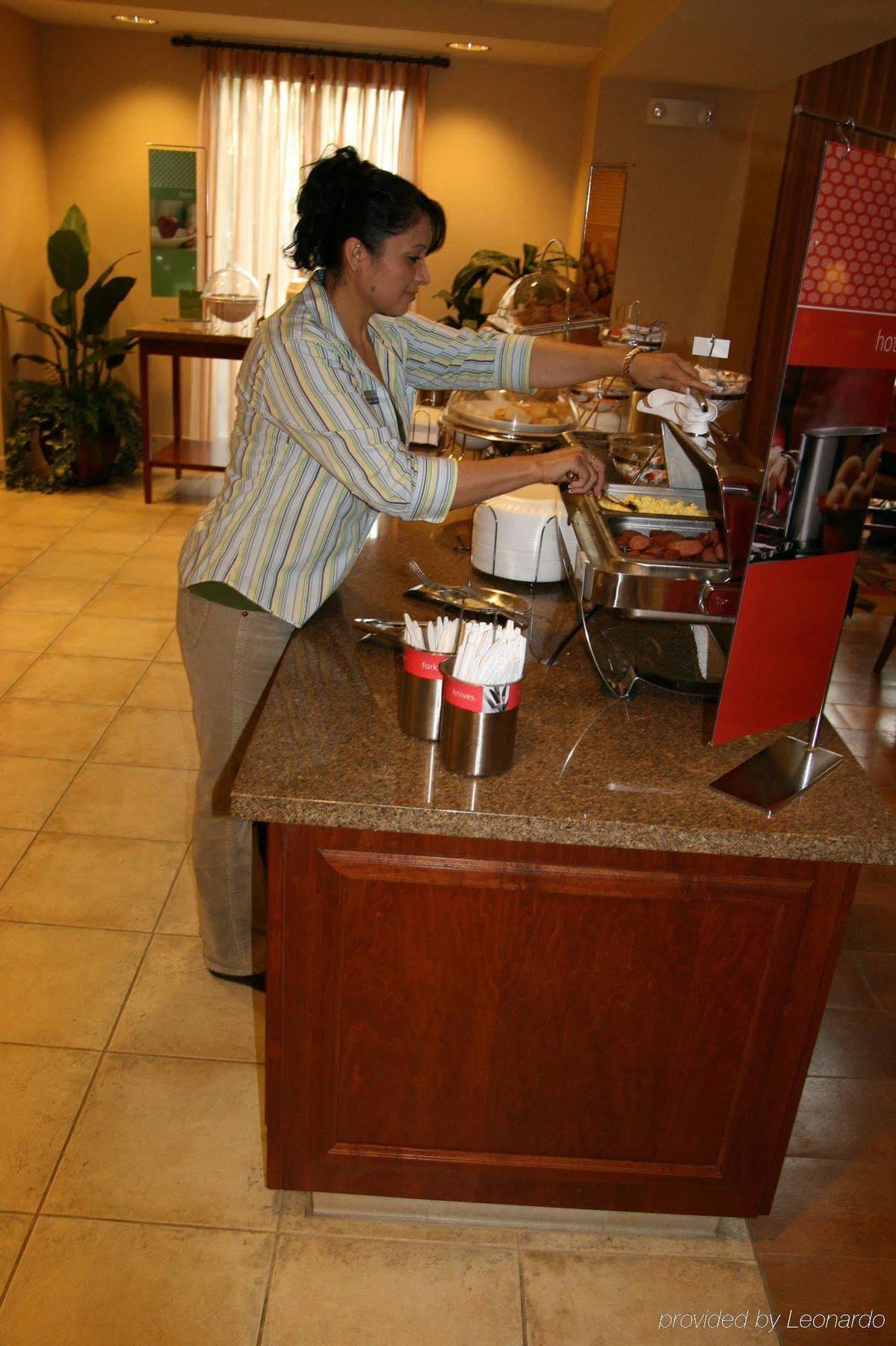 Hampton Inn & Suites Highland San Bernardino Restaurace fotografie